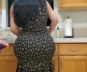 https://www.tubeporn.tv/videos/52433322-big-ass-stepmom-fucks-her-stepson-in-the-kitchen-after-seeing-his-big-boner.html