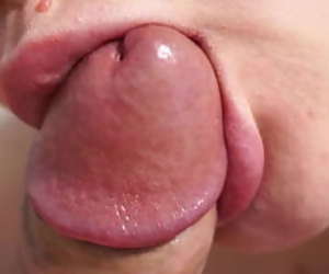 https://www.latestpornvideos.com/video/close_up_blowjob_with_cum_in_mouth_and_swallowing_BmQO.html