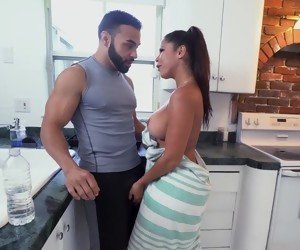 https://hellporno.com/videos/latina-shares-her-lust-for-cock-in-the-kitchen/?promoid=151637