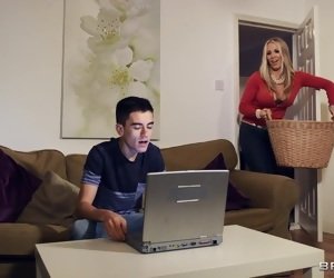 https://xbabe.com/videos/young-boy-fucks-his-hot-ass-step-mom-until-filling-her-ass-with-cum/?promoid=151637