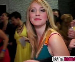 https://www.hdnakedgirls.com/videos/53177170-hot-girls-suck-male-strippers-at-the-party.html
