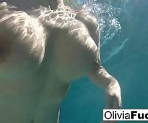 https://www.hotgirl.tv/videos/53062244-olivia-austin-in-the-pool.html